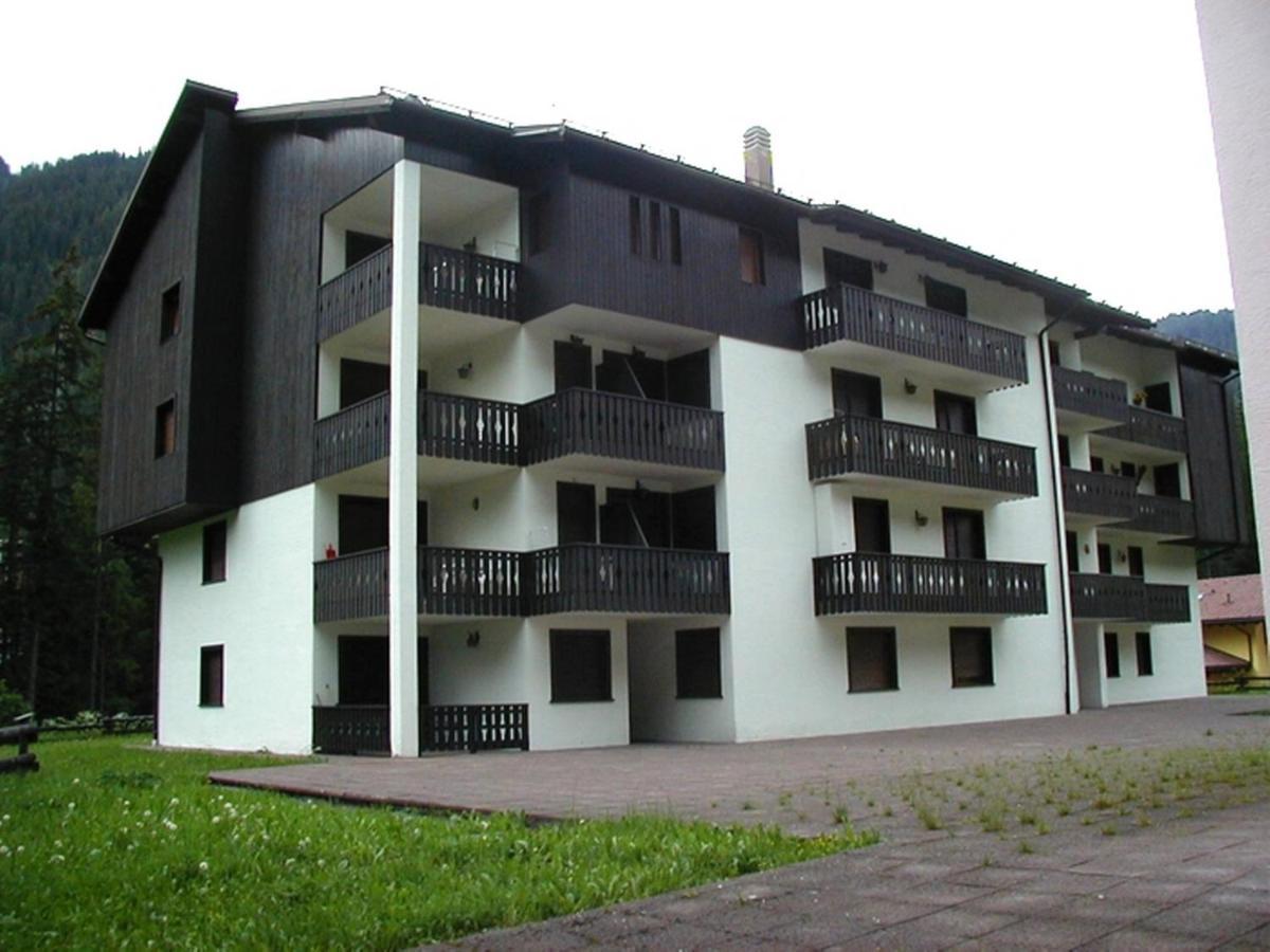 Ferienwohnung Des Alpes 3 Canazei Exterior foto