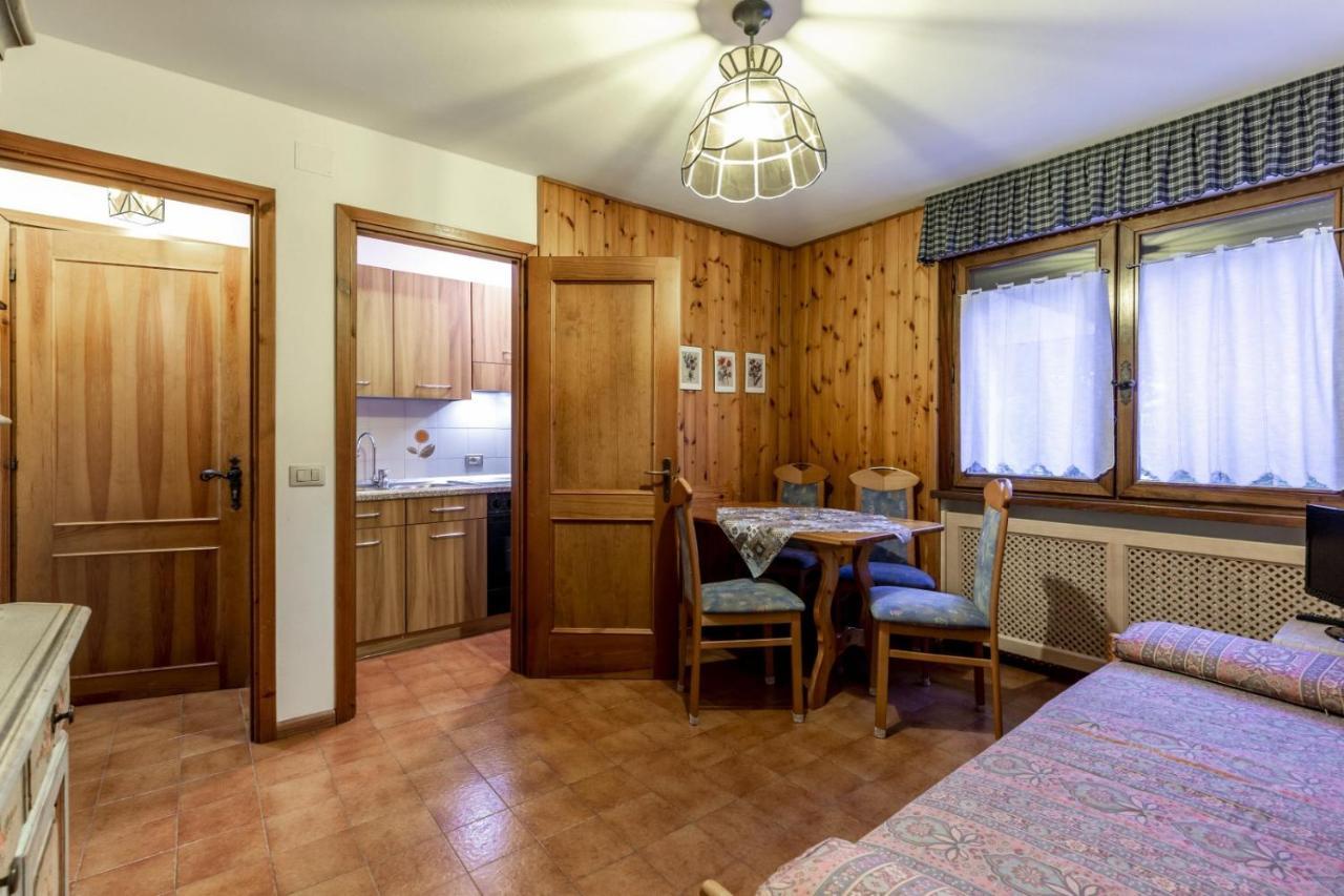 Ferienwohnung Des Alpes 3 Canazei Exterior foto