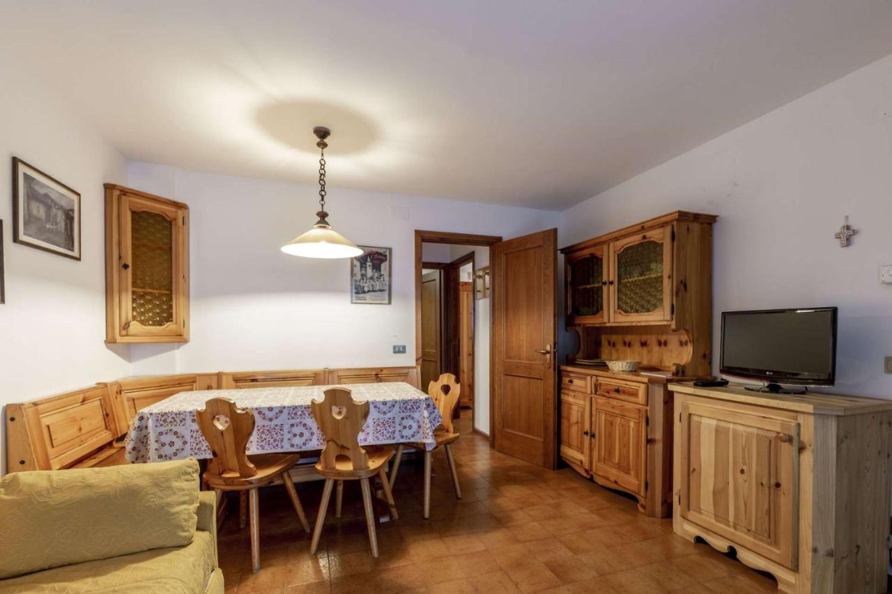 Ferienwohnung Des Alpes 3 Canazei Exterior foto